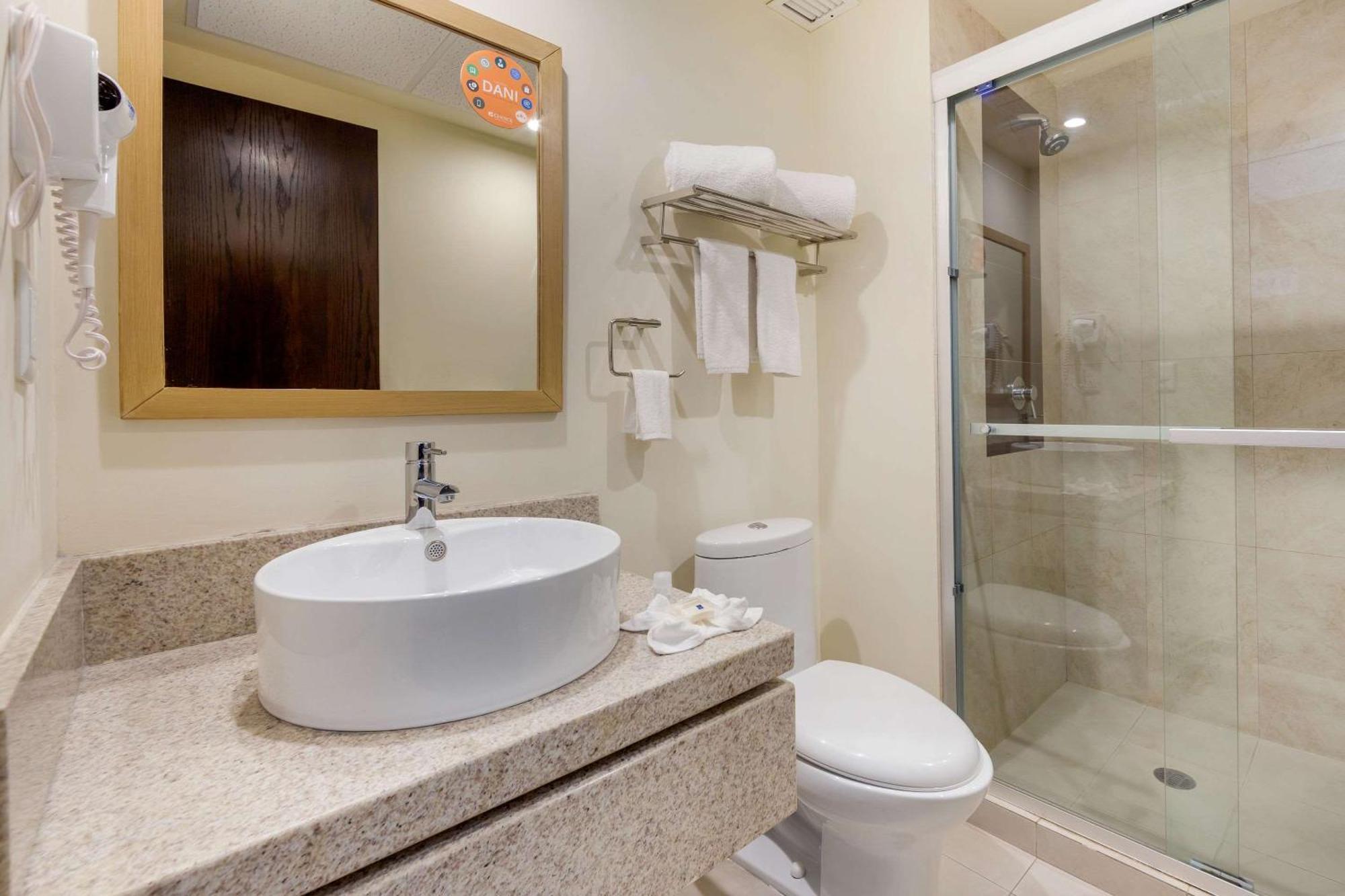 Sleep Inn Monterrey San Pedro Zewnętrze zdjęcie